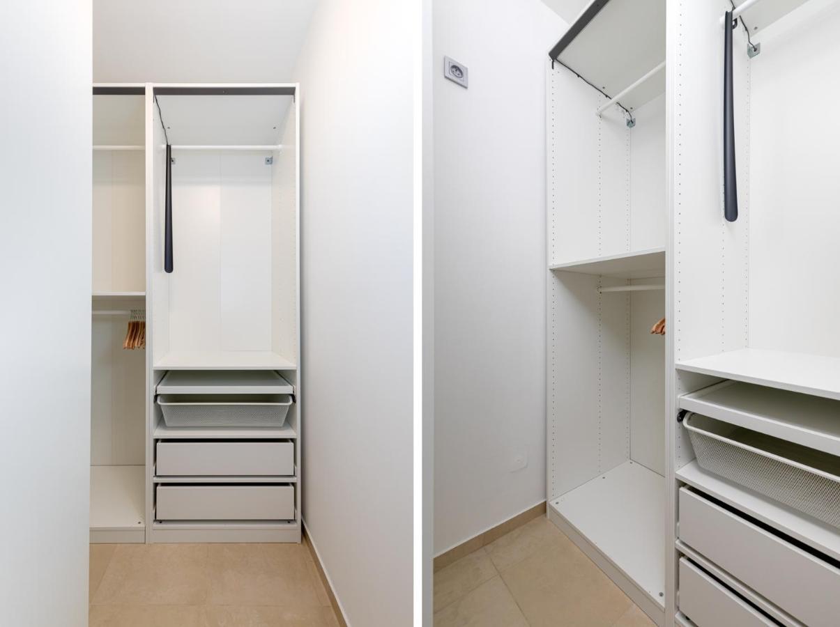 Sierpinskiego 1A - Studio With Balcony & Desk - Remote Work By Noclegi Renters Varşovia Exterior foto